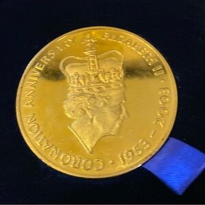 Commemorative Queen Elizabeth II  Gold Coronation Anniversary Coin 1953-2003